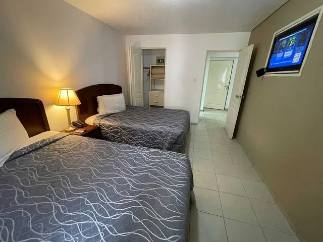 غرفة تنفيذية بسريرين مزدوجين، Terranova Suites 2/7