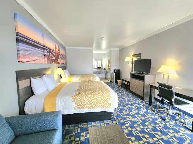 Standard, 2 Queen Beds, Days Inn By Wyndham Robstown 2/10