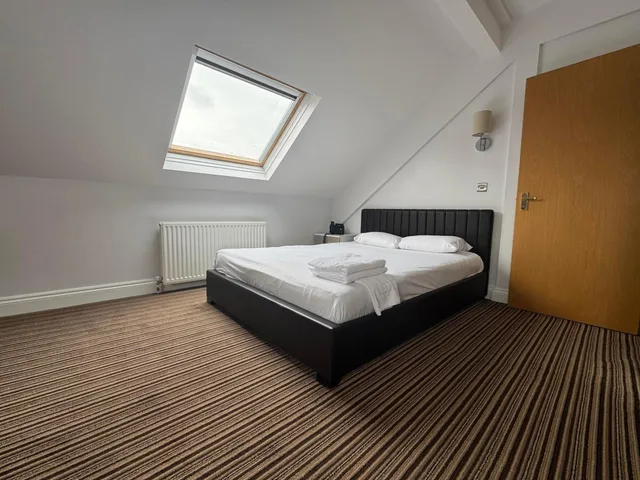 1 Bedroom, Loft, Apartment، Parkside International Hotel 1/10