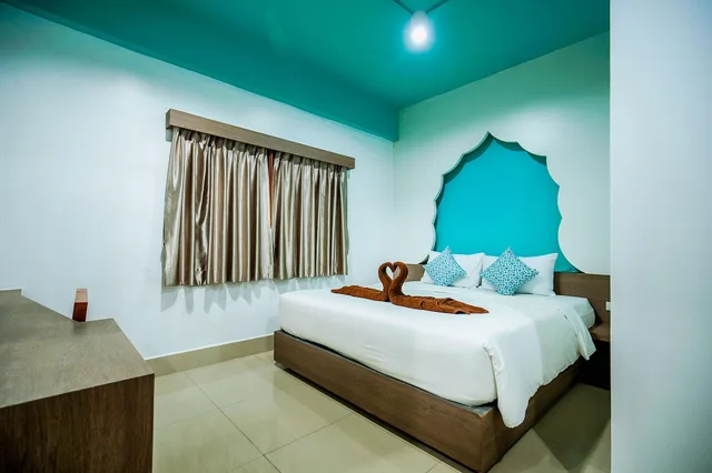 Standard, Double Bed, No View, No Balcony, Khaleej Mazz Hotel Patong 1/2