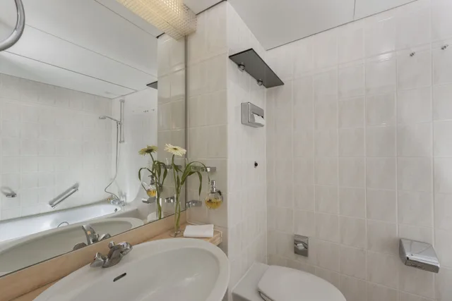 غرفة كلاسيكية عائلية بثلاثة أسرّة، Maritim Hotel Bad Salzuflen 5/8