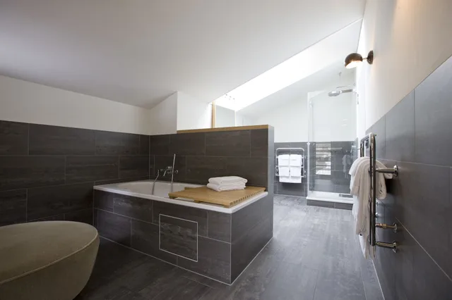 Design, King Bed، The Omnia 6/6