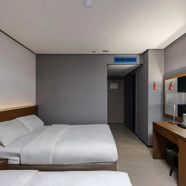 غرفة ديلوكس بسرير مزدوج أو سريرين منفصلين، Insadong Crown Hotel 2/10