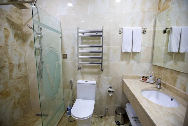 غرفة كلاسيكية ثلاثية بثلاثة أسرّة، Volga Hotel Baku 3/3