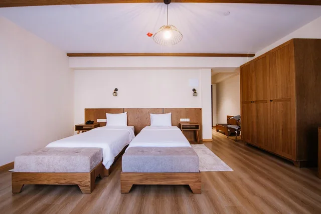غرفة سوبيريور بسرير مزدوج أو سريرين منفصلين في الملحق، Gudauri Inn 1/4