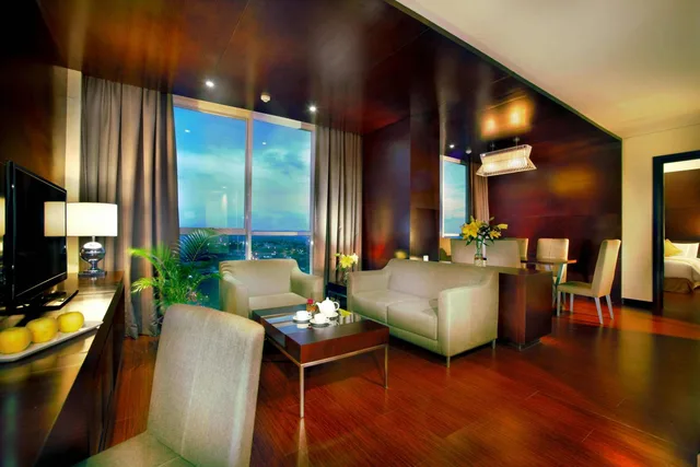 President Suite، Aston Purwokerto Hotel and Conference Center 4/6