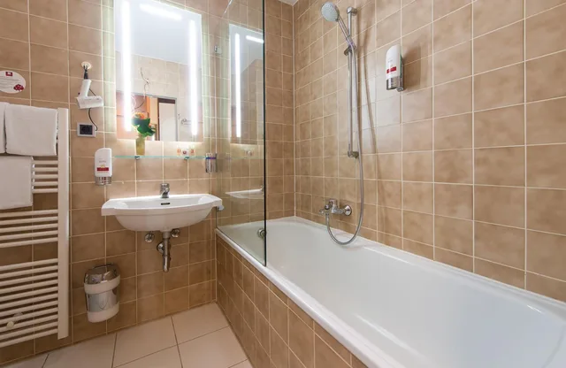 غرفة كومفورت ثلاثية، Leonardo Hotel Residenz Munchen 10/10
