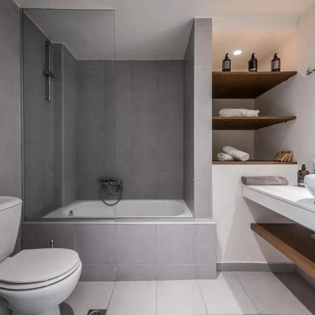جناح جونيور، More Meni Residence and Suites 4/4