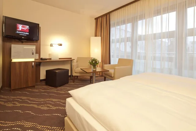 غرفة سوبيريور بسرير كينج، Heikotel - Hotel Am Stadtpark 2/4