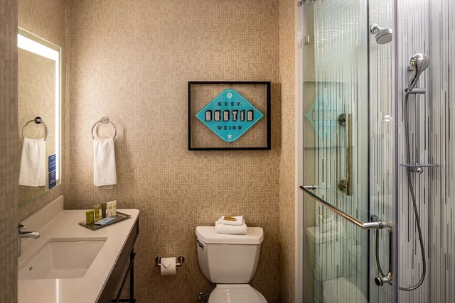 جناح بسرير كينج، Hilton Austin Airport 5/5