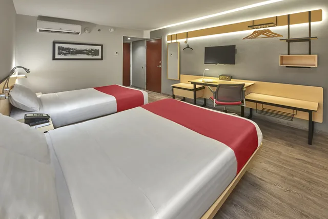 غرفة قياسية بسرير مزدوج، City Express by Marriott Queretaro 1/2