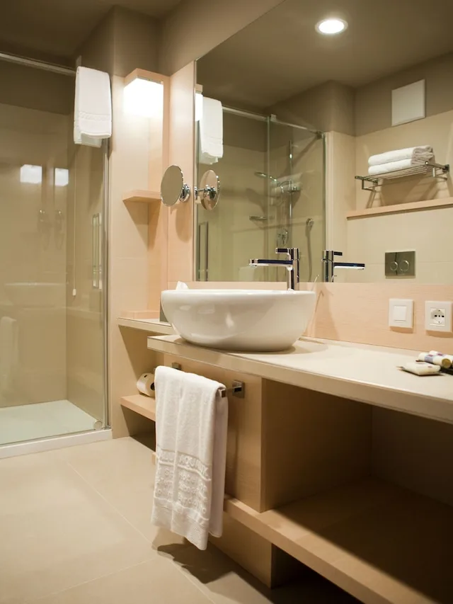 غرفة كومفورت ثلاثية بسرير كينج مع أريكة، Aqualux Hotel Spa Suite & Terme 10/10