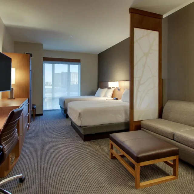 غرفة بسريرين كوين بإطلالة، Hyatt Place Milwaukee Downtown 4/9