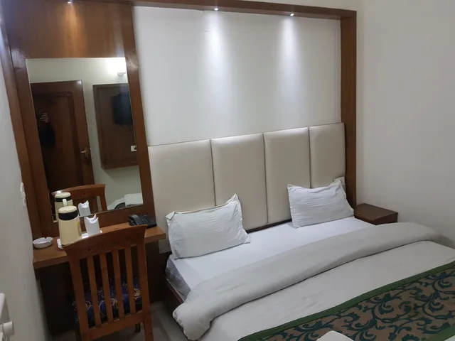 غرفة فاخرة بسرير مزدوج، HOTEL DOON REGENCY 1/4