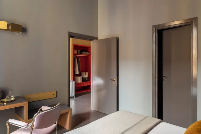 غرفة ثلاثية، Milani Hotel 9/10