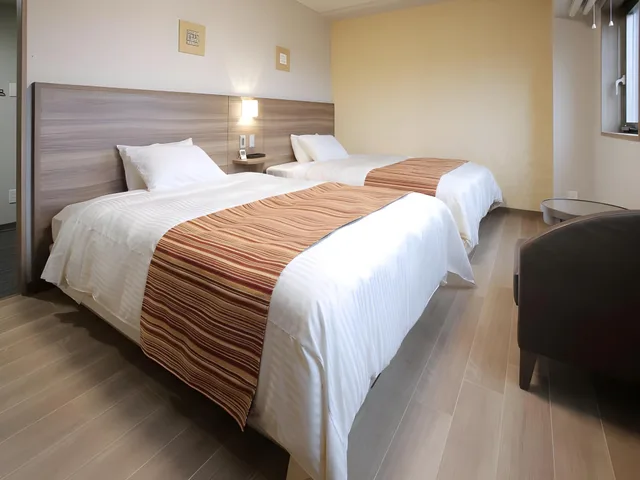 غرفة قياسية بسريرين منفصلين للمدخنين، Hotel Sunoak Kashiwanoha 2/2