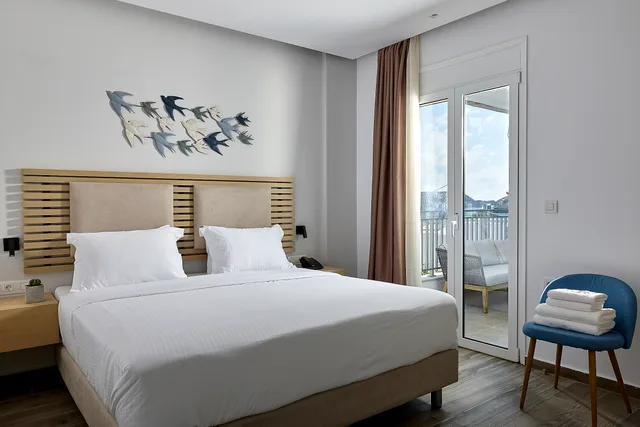 شقة ديلوكس بإطلالة على المسبح بغرفة نوم واحدة، Seascape Luxury Residences - Adults Only 2/4