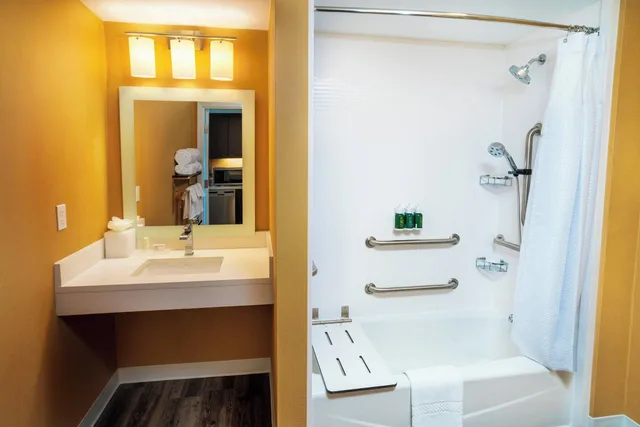 استوديو بسرير كينج، TownePlace Suites by Marriott Irvine Lake Forest 7/7