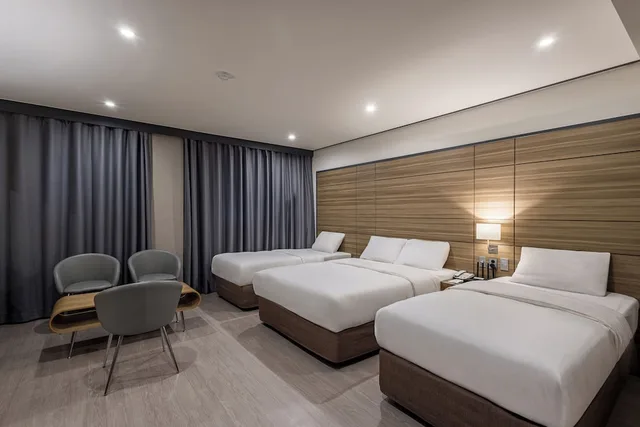 غرفة عائلية بسرير مزدوج وسريرين منفصلين، Insadong Crown Hotel 4/10