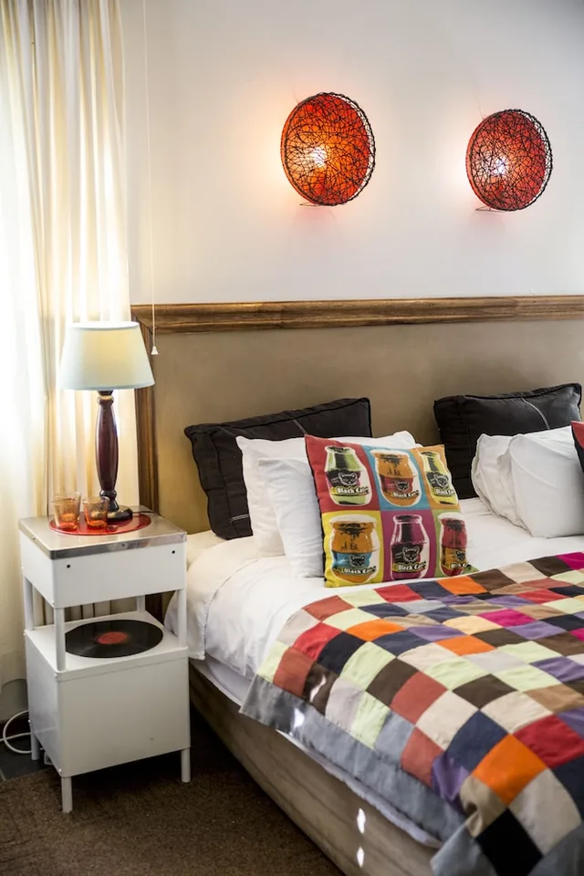غرفة ديلوكس ثلاثية بسرير كينج وسرير فردي، Ons Dorpshuis Guest House 2/5