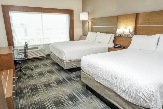 غرفة قياسية بسريرين كوين لذوي الإعاقة، Holiday Inn Express and Suites Houston Westchase - Westheimer 1/5