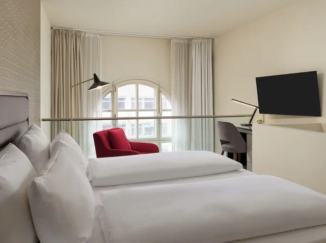 Duplex, Loft, King Bed, Sofa، H10 Berlin Ku'Damm, Berlin 3/8