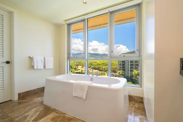 3 Bedrooms, Premier, Suite, 3 King Beds, Ocean View, 3 Bathrooms, Balcony، OUTRIGGER Honua Kai Resort & Spa 9/10