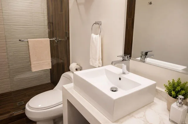 جناح، Hotel Casa Bella 8/10