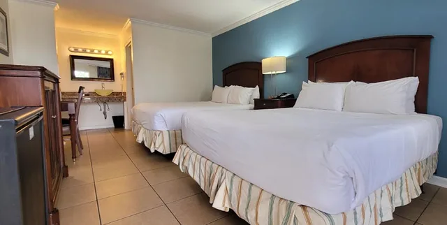 Traditional, 2 Queen Beds, City Side، Fort Lauderdale Grand Hotel 4/4