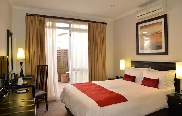 غرفة قياسية مزدوجة، Cumberland Hotel Worcester 1/5
