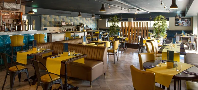 غرفة سيغنتشر بسرير كينج، Nox Hotel Galway 3/3