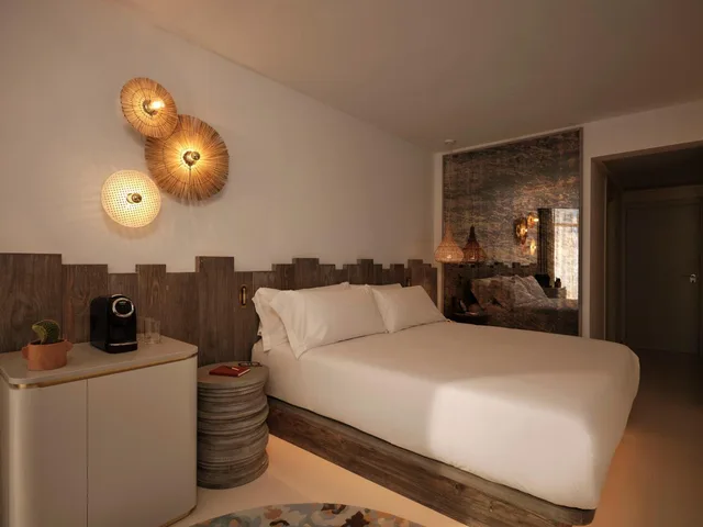غرفة قياسية بسرير كينج، Hyde Ibiza 1/4