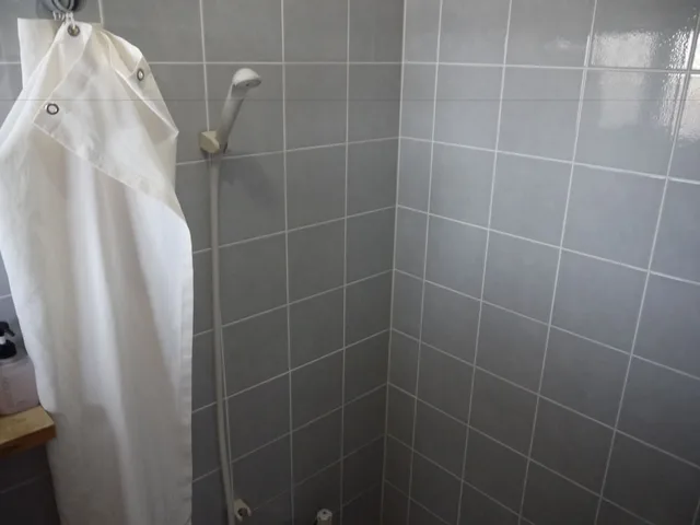 Log, House, Twin Beds, Private Bathroom، Sea Friend 2/2