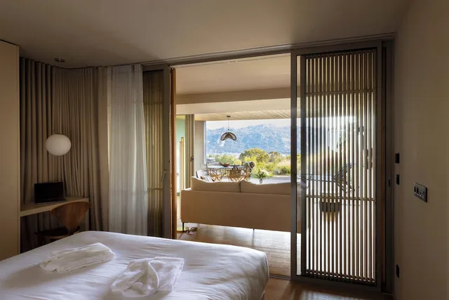 Prestige, Apartment, Queen and Twin Beds, Sea View, Villa Santa Giulia Palace 1/10