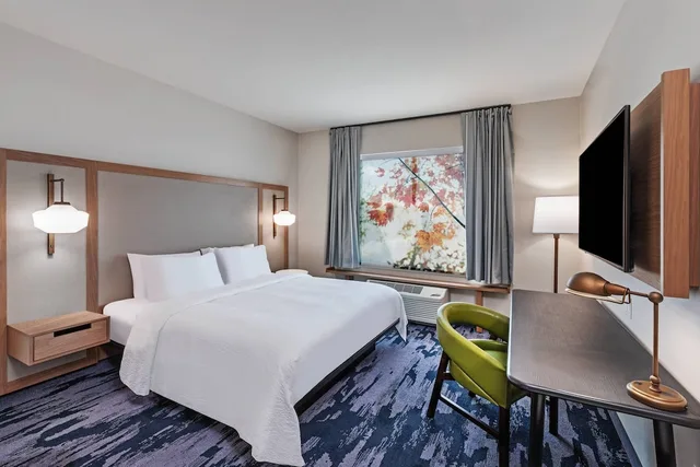 غرفة بسرير كينج لذوي الإعاقة، Fairfield Inn & Suites by Marriott Aberdeen 3/6