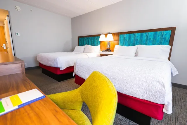 غرفة أساسية بسريرين كوين، Hampton Inn Rehoboth Beach 2/10