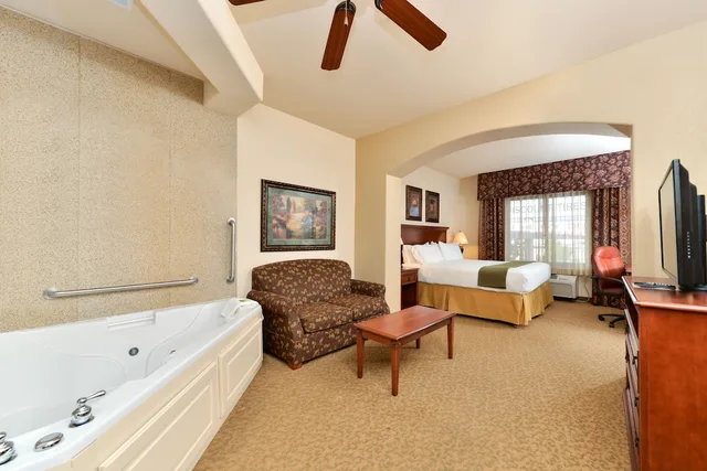 غرفة قياسية، Holiday Inn Express Hotel And Suites Las Cruces 2/2