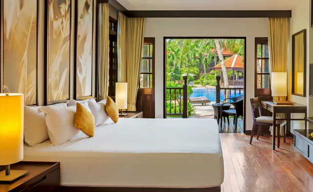 Room, King Bed, Pool Terrace, Pelangi Beach Resort and Spa 1/10