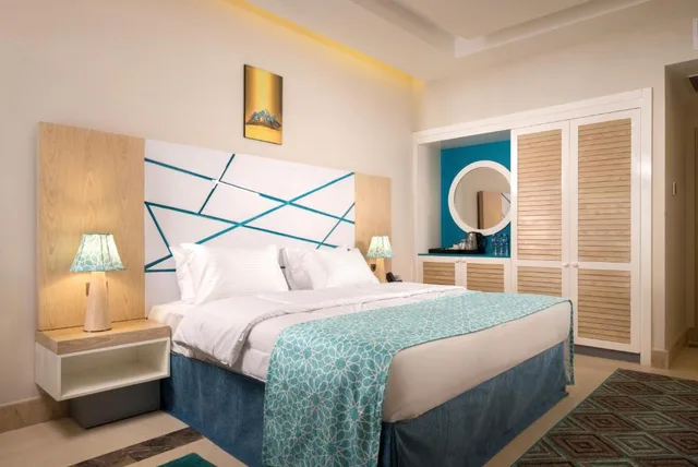 غرفة عائلية بإطلالة على البحر، Gravity Hotel and Aquapark - Hurghada 1/3