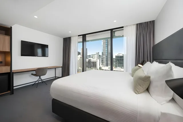 Standard, Vibe Hotel Melbourne 1/1