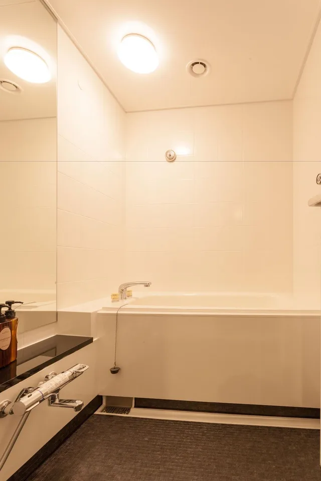 غرفة رباعية بإطلالة، Okinawa Kariyushi Beach Resort Ocean Spa 5/5