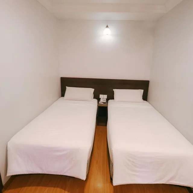 غرفة سوبيريور بسريرين منفصلين، Hotel Rose Crest Hill 1/10