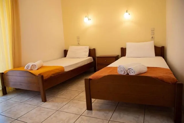 غرفة رباعية، Hotel Iraklis 1/10