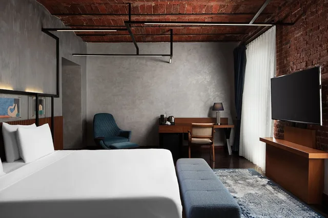 جناح بسرير كينج مع أريكة، DeCamondo Galata, a Tribute Portfolio Hotel 1/4