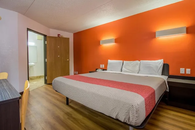 غرفة قياسية بسرير كوين، Motel6 Ashland, OH 4/10