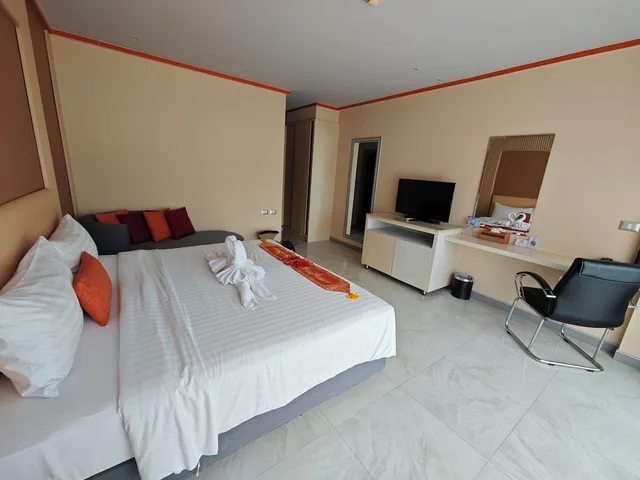 غرفة ديلوكس بسرير مزدوج، CHABANA KAMALA HOTEL 3/10