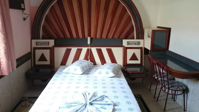 غرفة ديلوكس بسرير مزدوج، North Palace Hotel 1/1