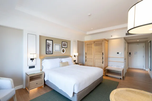 غرفة بريميوم بسرير مزدوج بإطلالة على البحر، Dusit Thani Hua Hin 3/4