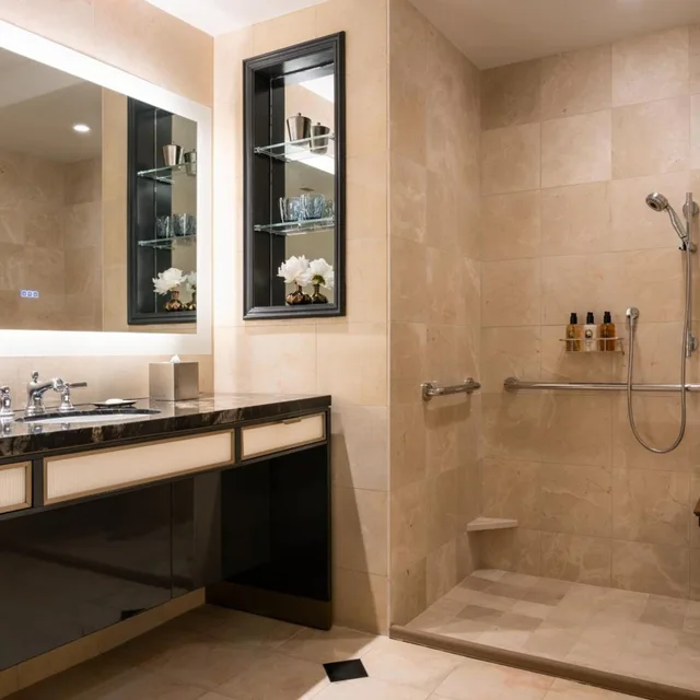 غرفة بسريرين كوين، The Ritz-Carlton, Dallas 3/3