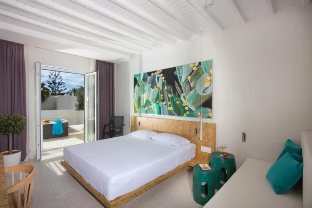Relax, Suite, Double Bed, Outdoor Jetted Tub، Mykonos Dove Beachfront Hotel 6/10